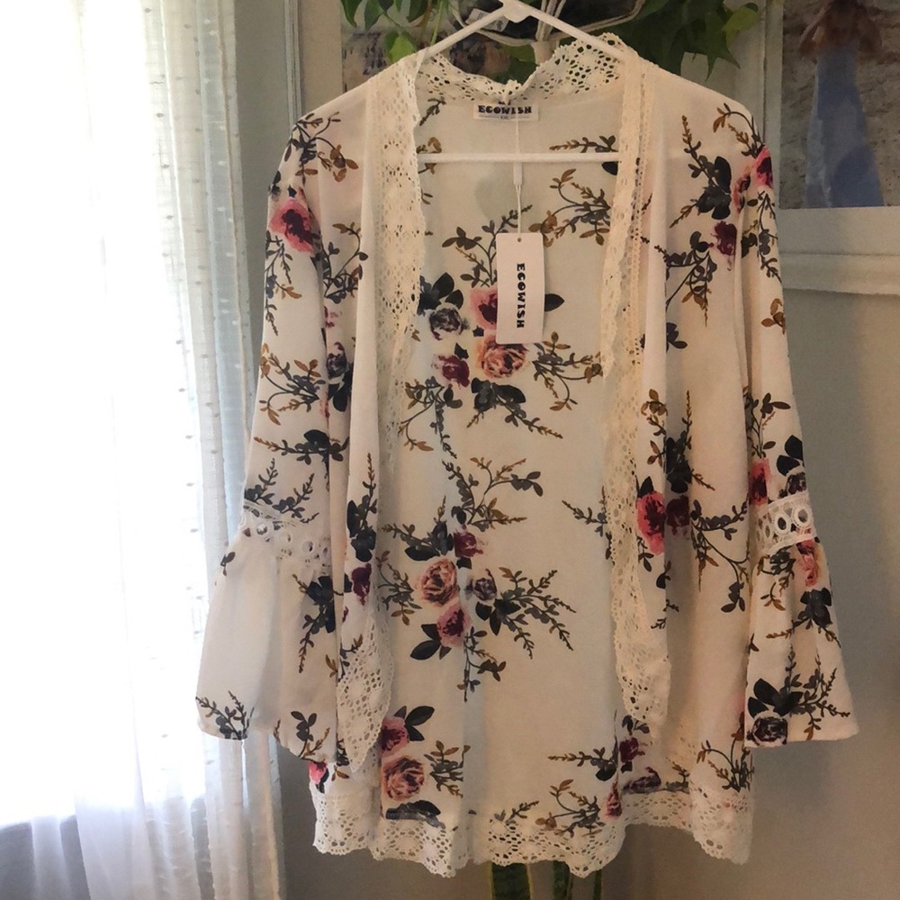 Ivory floral kimono